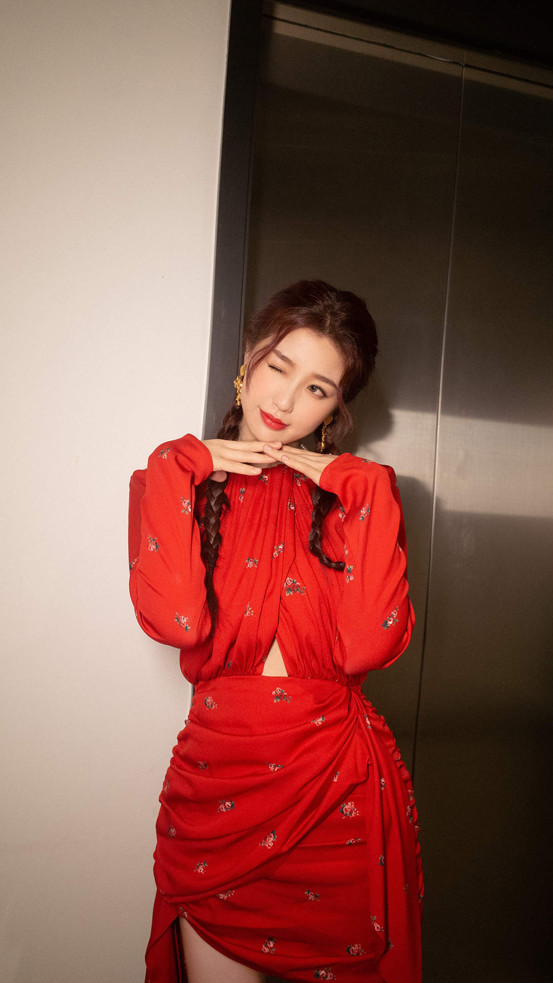 高清中国内地美女虞书欣甜美运动风写真图片图片