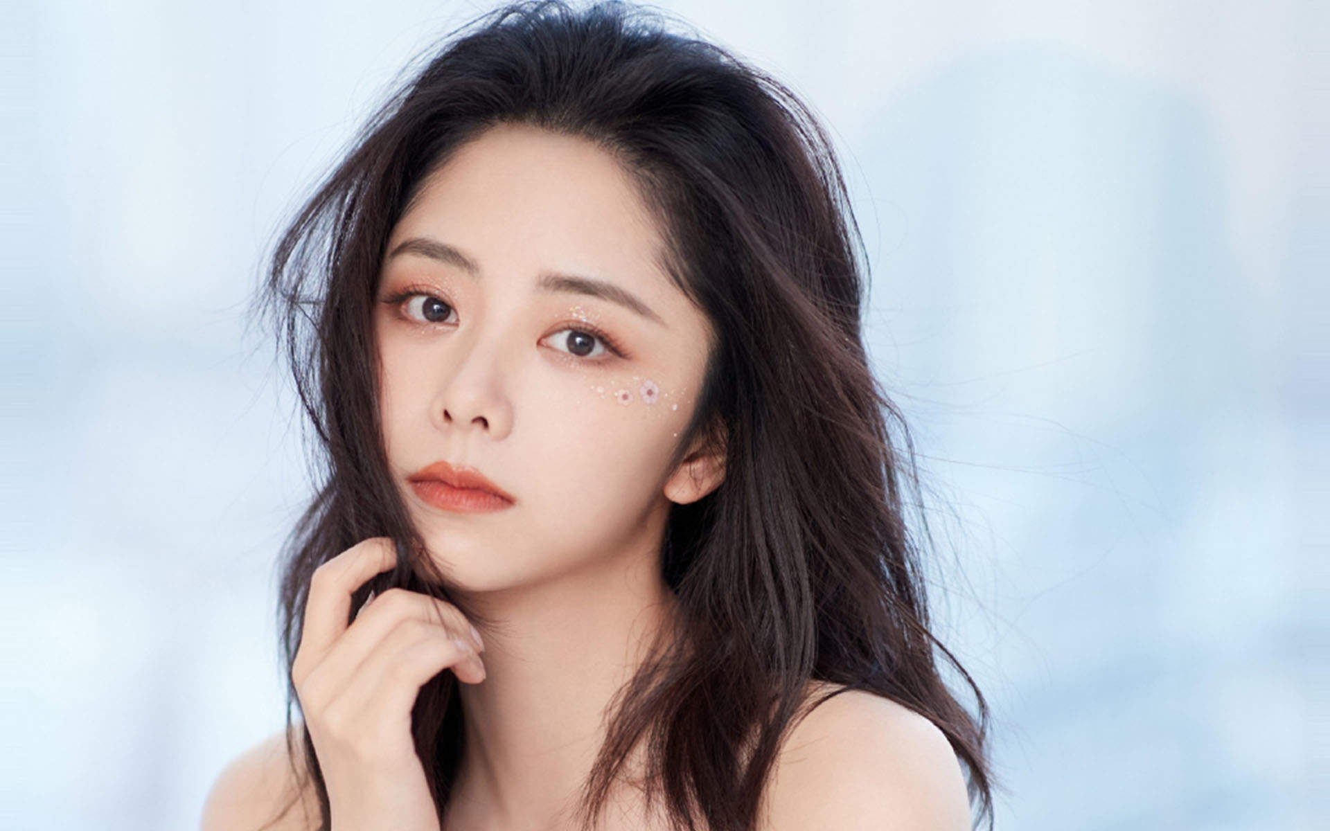 中国内地四川泸州影视女演员可爱女星谭松韵清纯静美写真图片