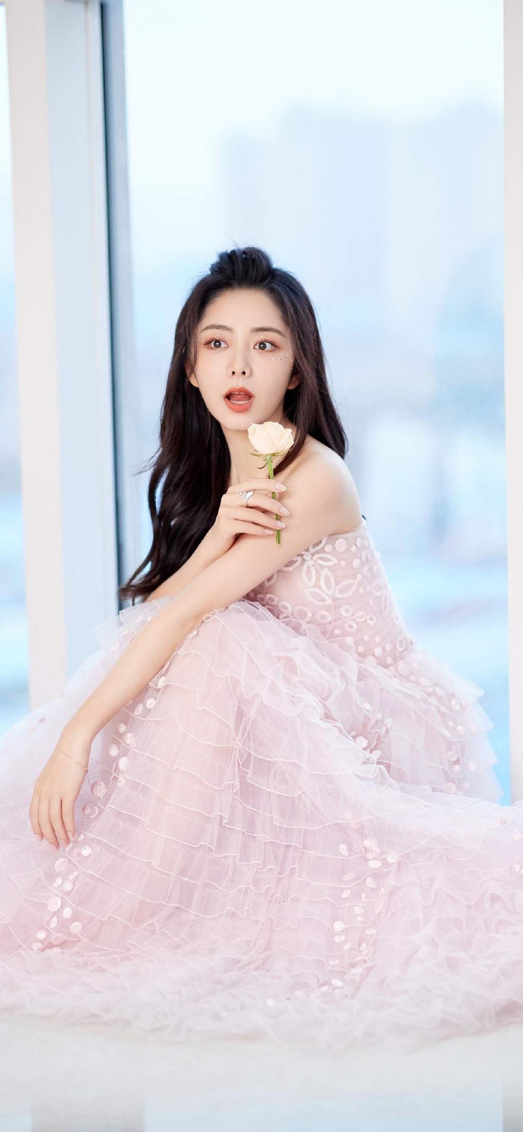 中国内地四川泸州影视女演员可爱女星谭松韵清纯静美写真图片 中国内地四川泸州影视女演员可爱女星谭松韵清纯静美写真图片