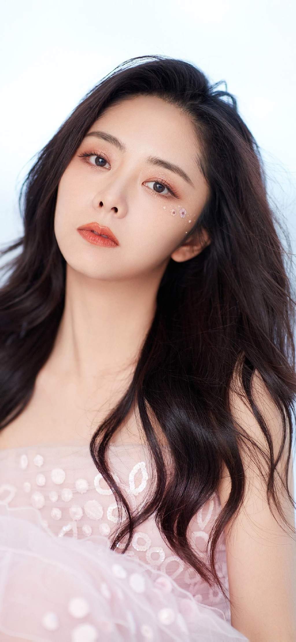 中国内地四川泸州影视女演员可爱女星谭松韵清纯静美写真图片