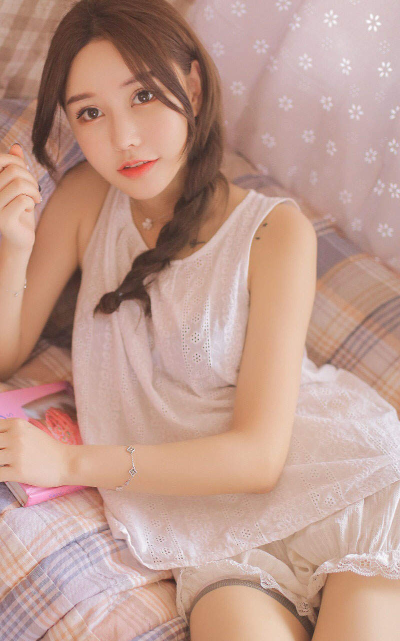 清纯可爱动漫美女手机壁纸图片