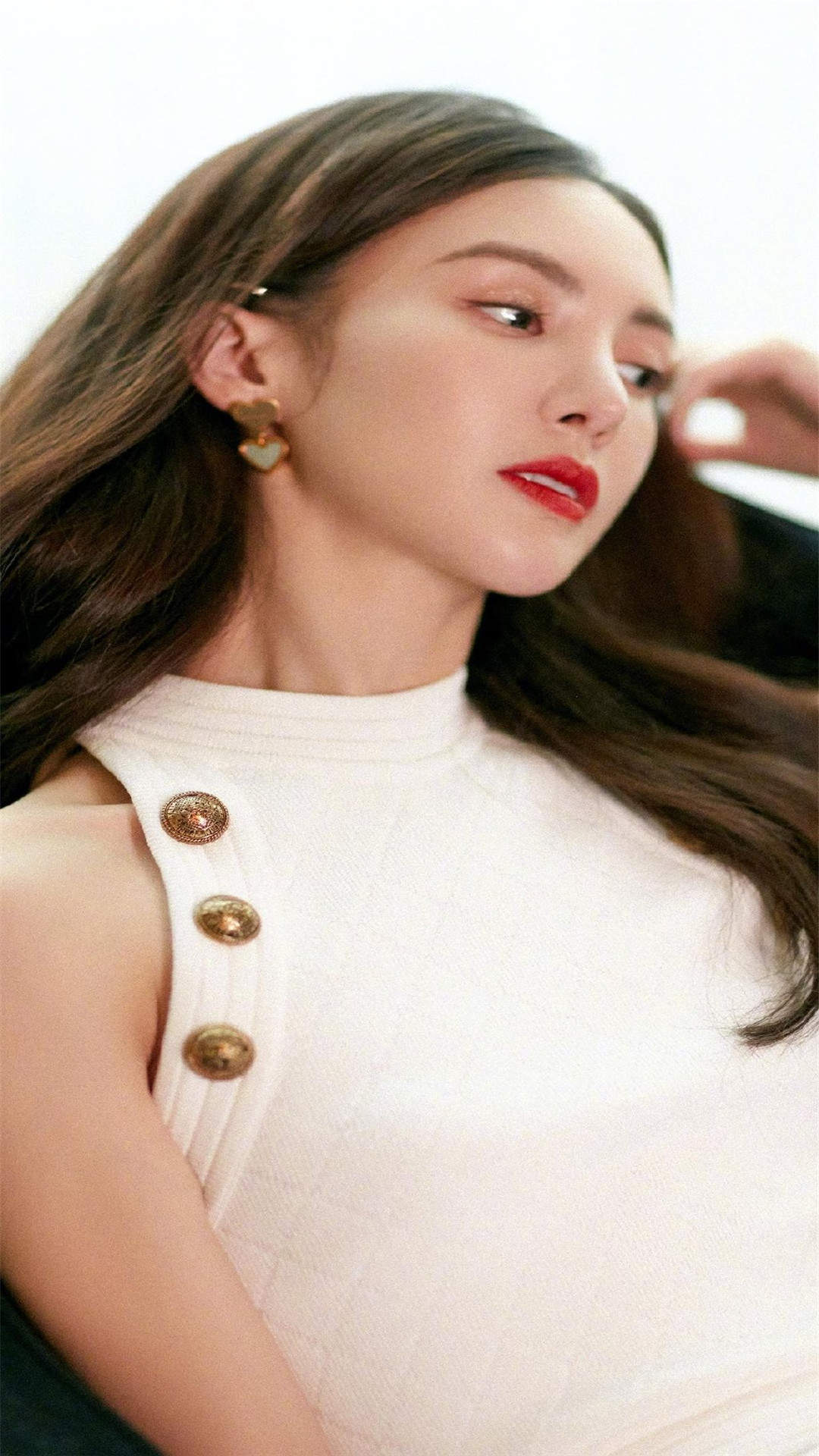 中国大陆山东济南女演员平面模特金晨时尚美艳写真高清手机壁纸图片