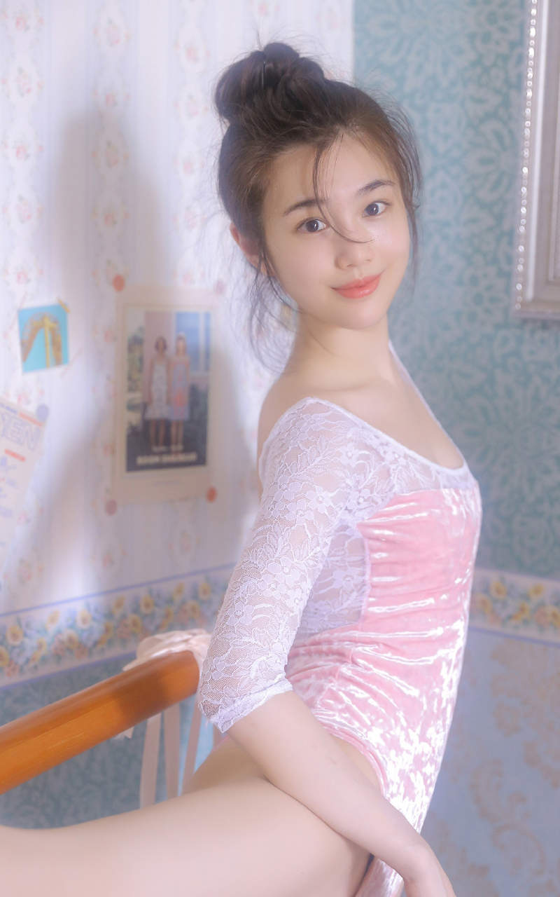 清纯可爱动漫美女手机壁纸图片