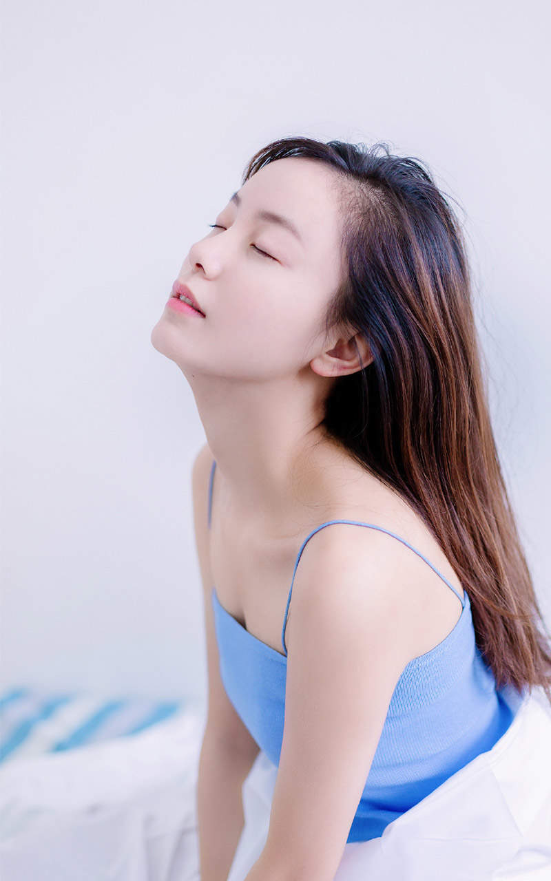 江疏影气质优雅高清手机壁纸图片