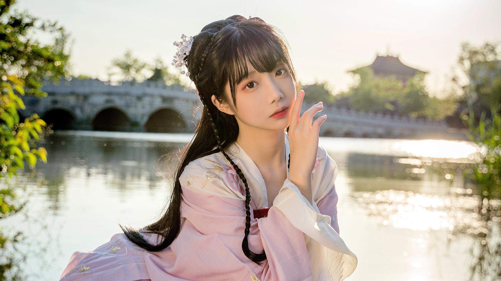 汉服美女图片