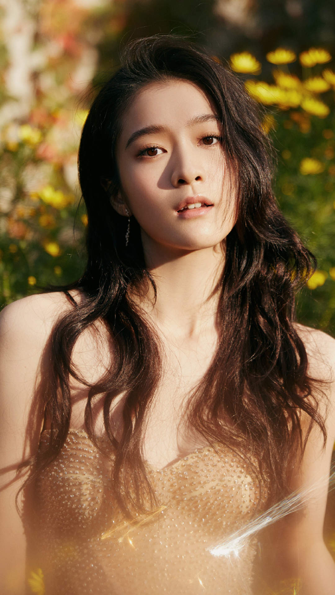 钟楚曦优雅性感写真手机壁纸图片