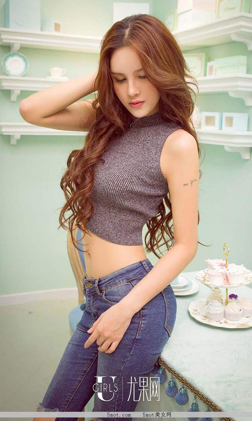 曾嘉琪图片