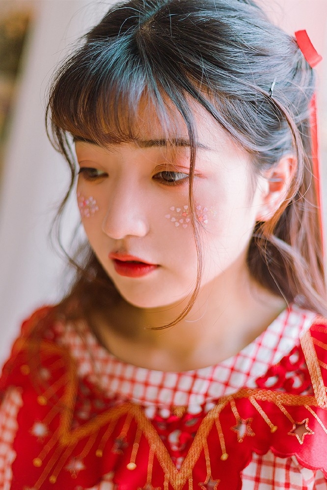 妮小妖图片