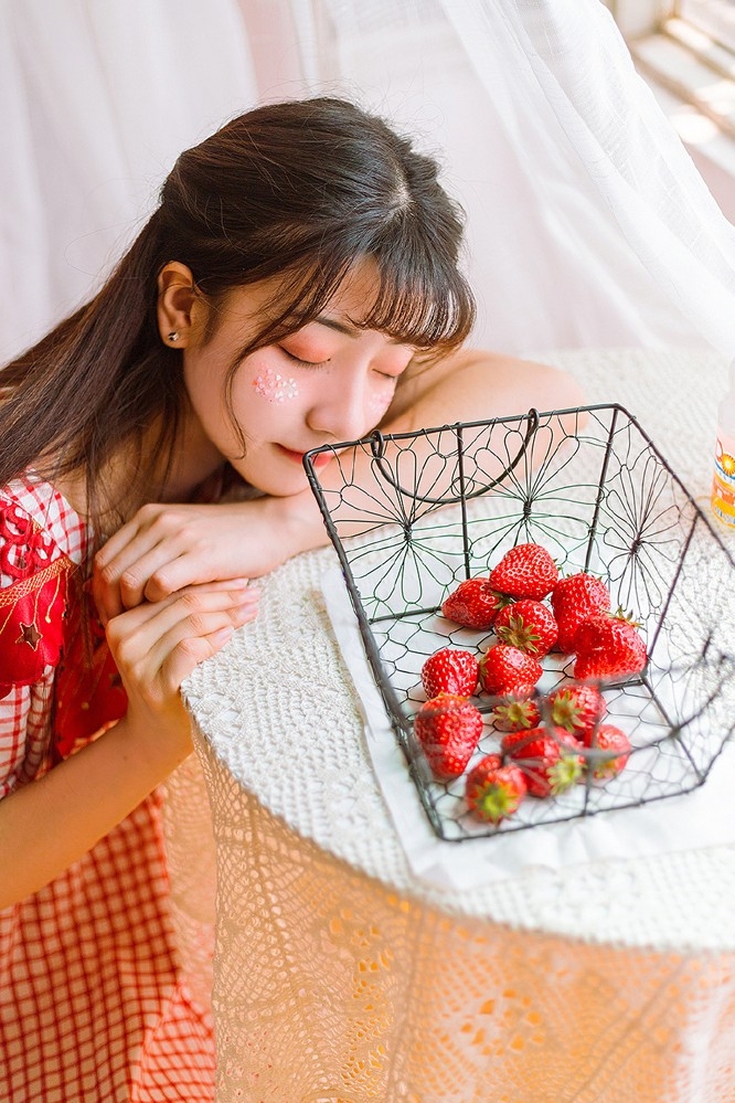 妮小妖图片