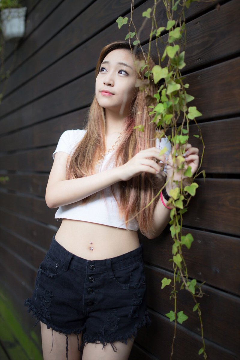 妮小妖图片