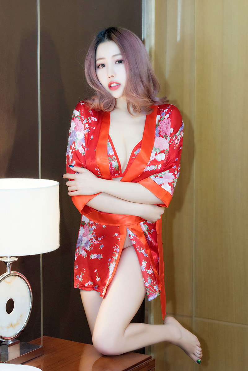 妮小妖图片