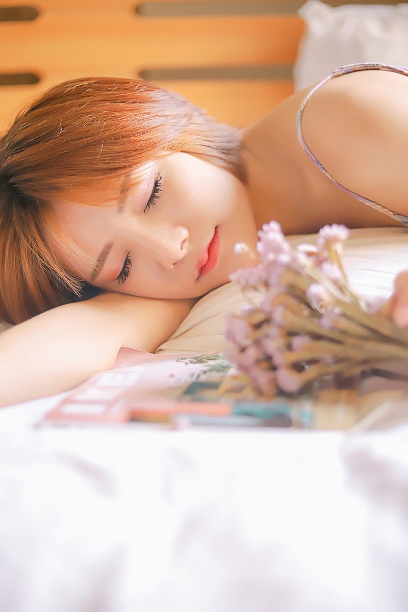 美女王尔琳图片