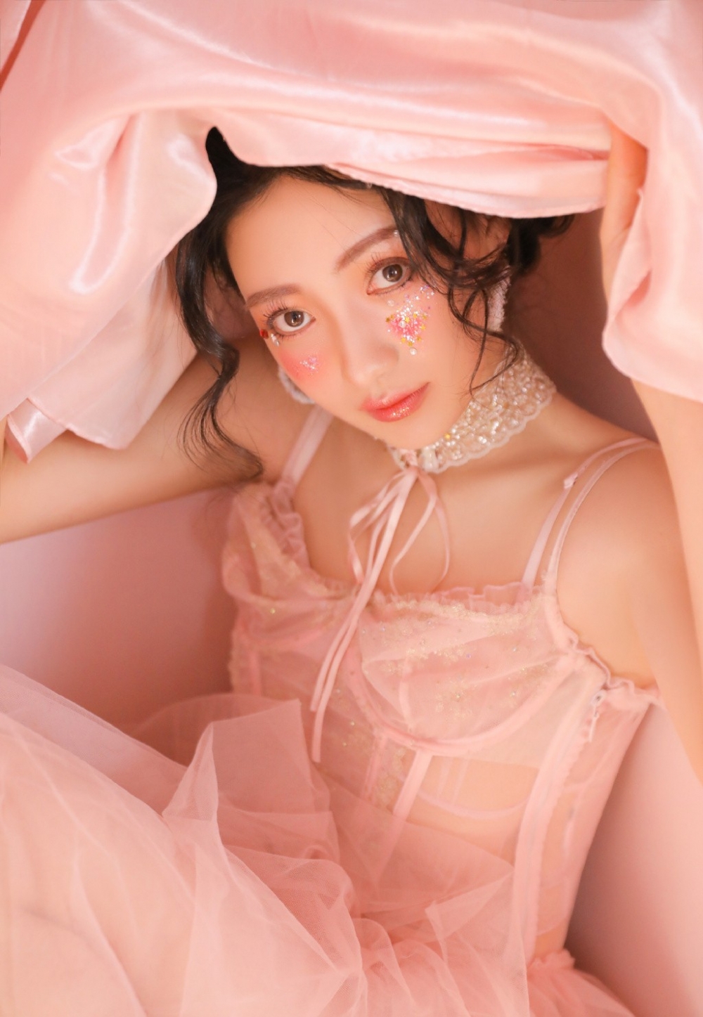 美女王尔琳图片