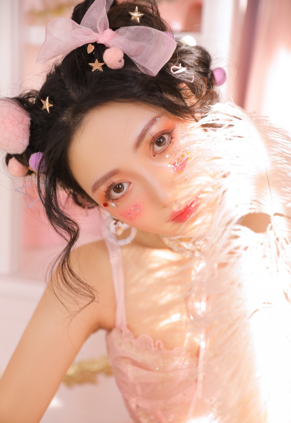 美女王尔琳图片
