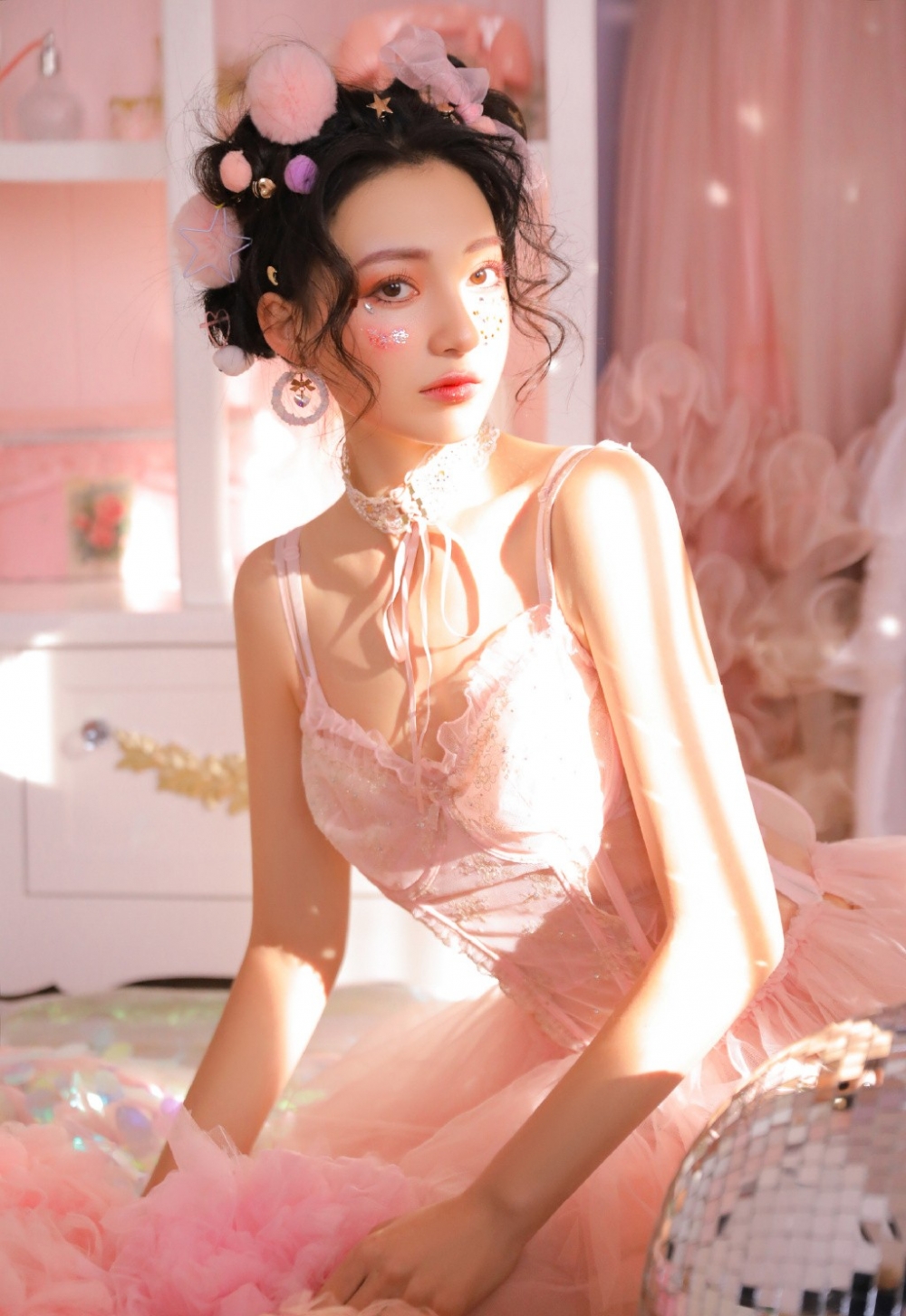 美女王尔琳图片