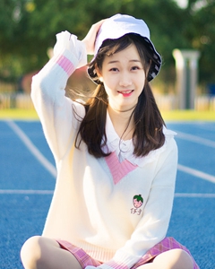 美女王尔琳图片