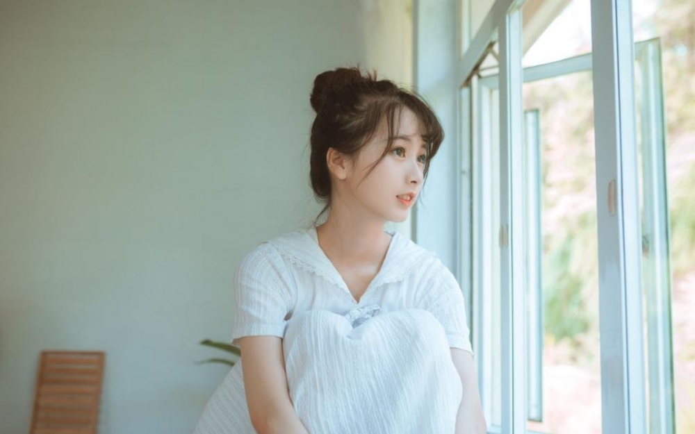 美女王尔琳图片