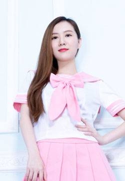 大长腿模美女Penny4套丝袜美腿写真集