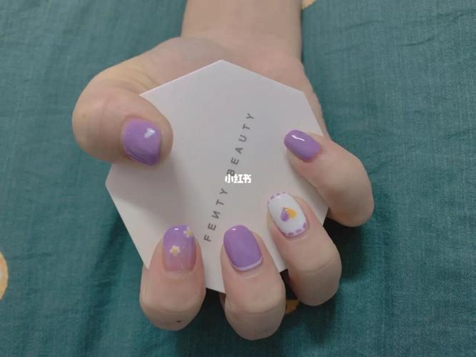 香芋紫美甲香芋紫美甲图片款式图片