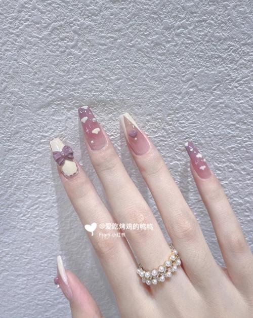 香芋紫美甲香芋紫美甲图片款式图片
