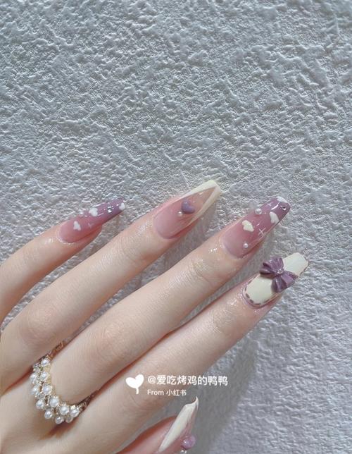 香芋紫美甲香芋紫美甲图片款式图片