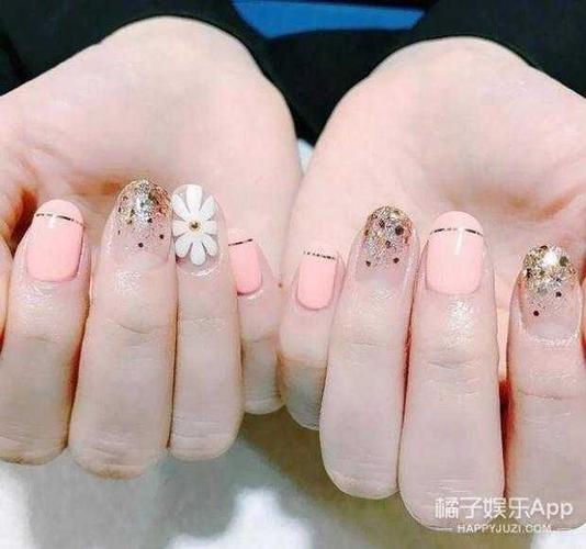 混合美甲图片