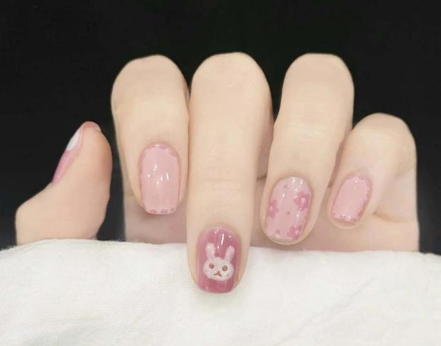 小兔子美甲图片 美甲画兔子图片大全图片