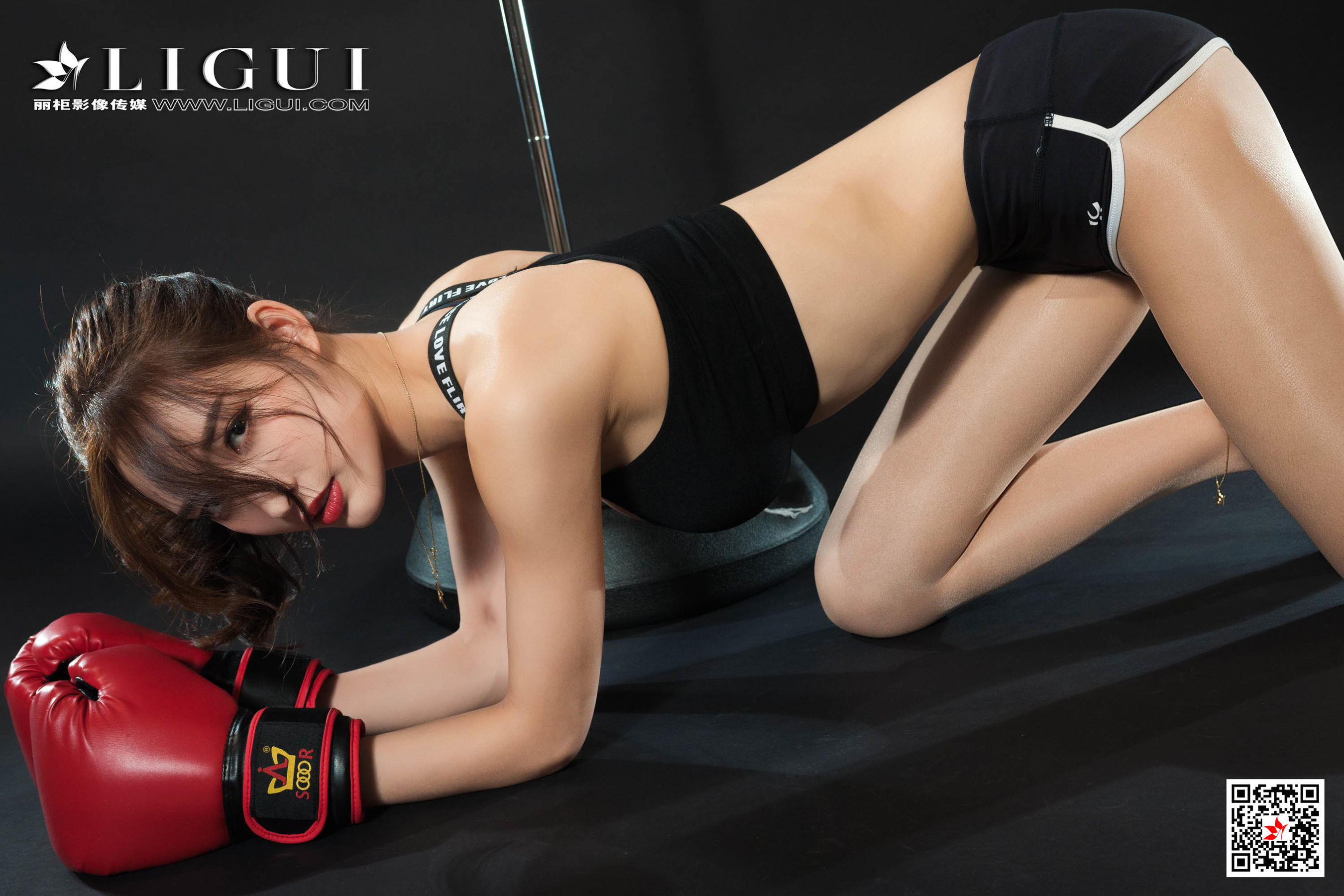 美女模特图片