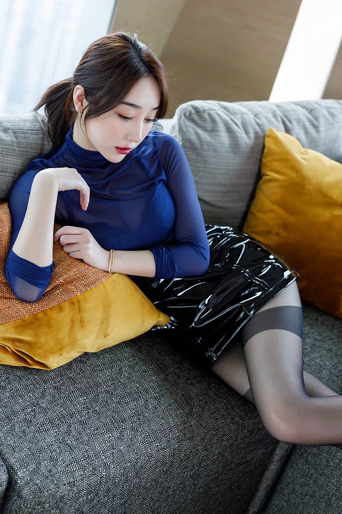亚洲美女职业催情师沈梦瑶黑丝美脚隐约漏乳高清模特写真集图片