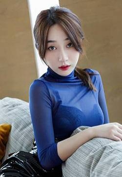 日本模特美图录甜蜜小妹九月生白皙美乳羞涩撩人高清美女写真图集