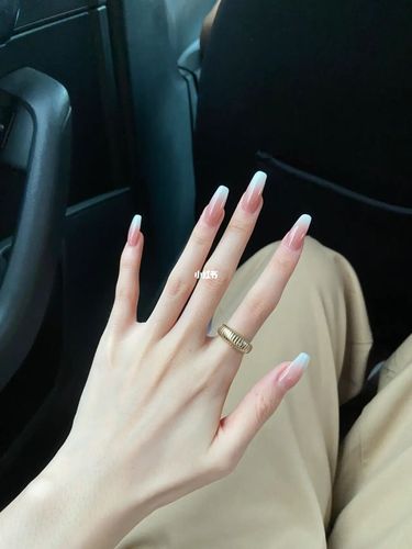 热门美甲图片