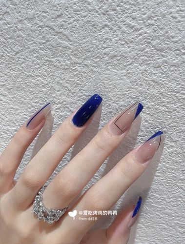 手黑适合什么颜色的美甲 适合手黑的纯色美甲图片图片
