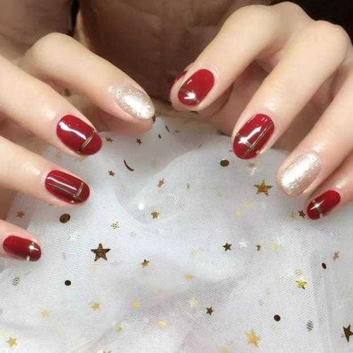 灰美甲图片