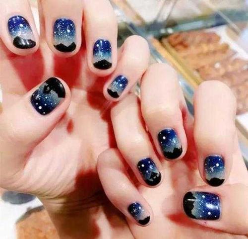 适合40岁女人的美甲 适合40岁女人的美甲推荐图片