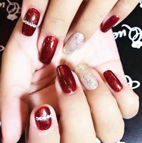 灰美甲图片
