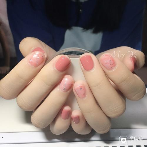 热门美甲图片