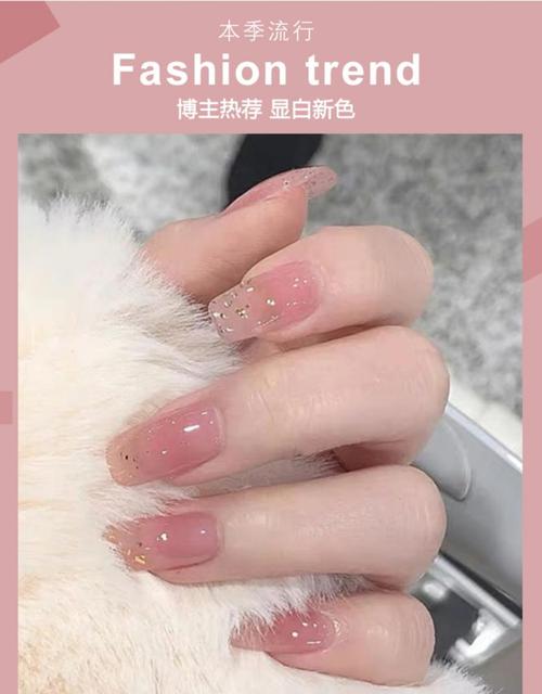 透粉色美甲图片 透粉美甲图片大全图片
