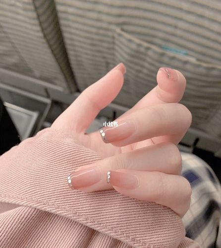 透粉色美甲图片 透粉美甲图片大全图片
