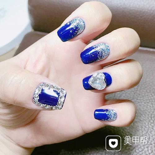手黑适合什么颜色的美甲 适合手黑的纯色美甲图片图片