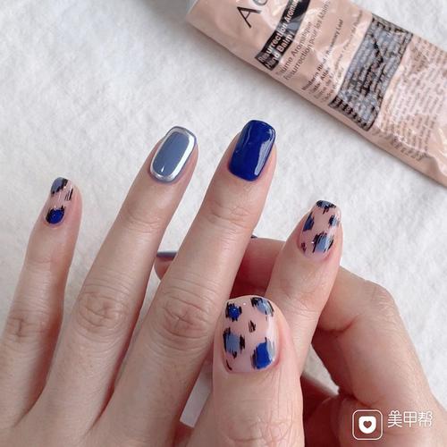 手黑适合什么颜色的美甲 适合手黑的纯色美甲图片图片