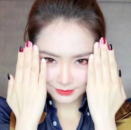 热门美甲图片