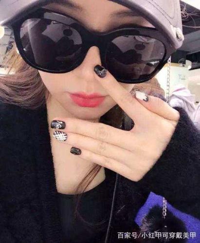 热门美甲图片