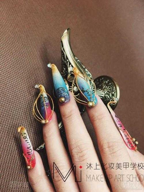 热门美甲图片