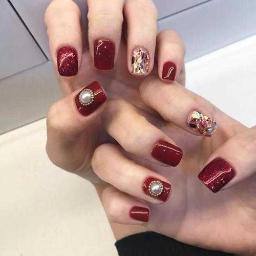 适合40岁女人的美甲 适合40岁女人的美甲推荐图片