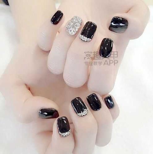 热门美甲图片