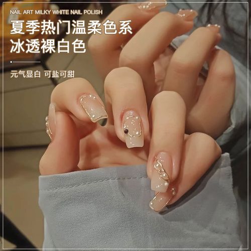 白美甲图片