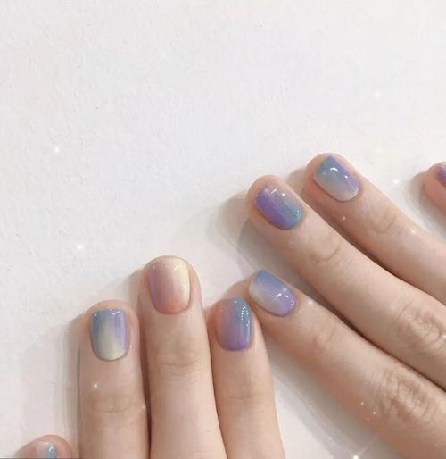 黑美甲图片