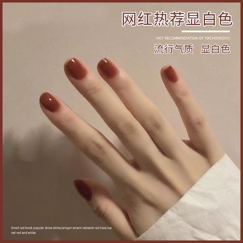 黄美甲图片