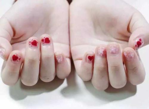黑美甲图片