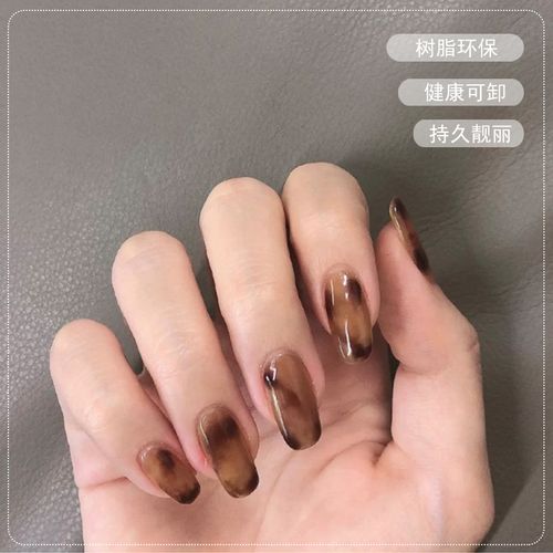 美甲显白图片最新款秋冬 秋冬显白美甲图片大全图片